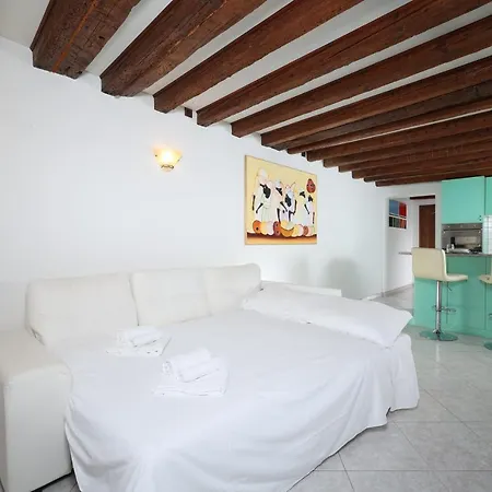 Ca Giardini Apartments In Biennale By Bricola Apartments Venedig Exterior foto